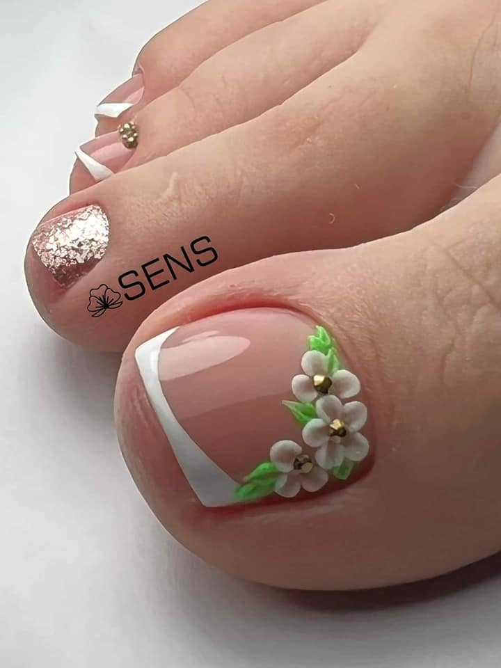 ¡Impresionantes y fáciles diseños de uñas para pies para probar ahora mismo!